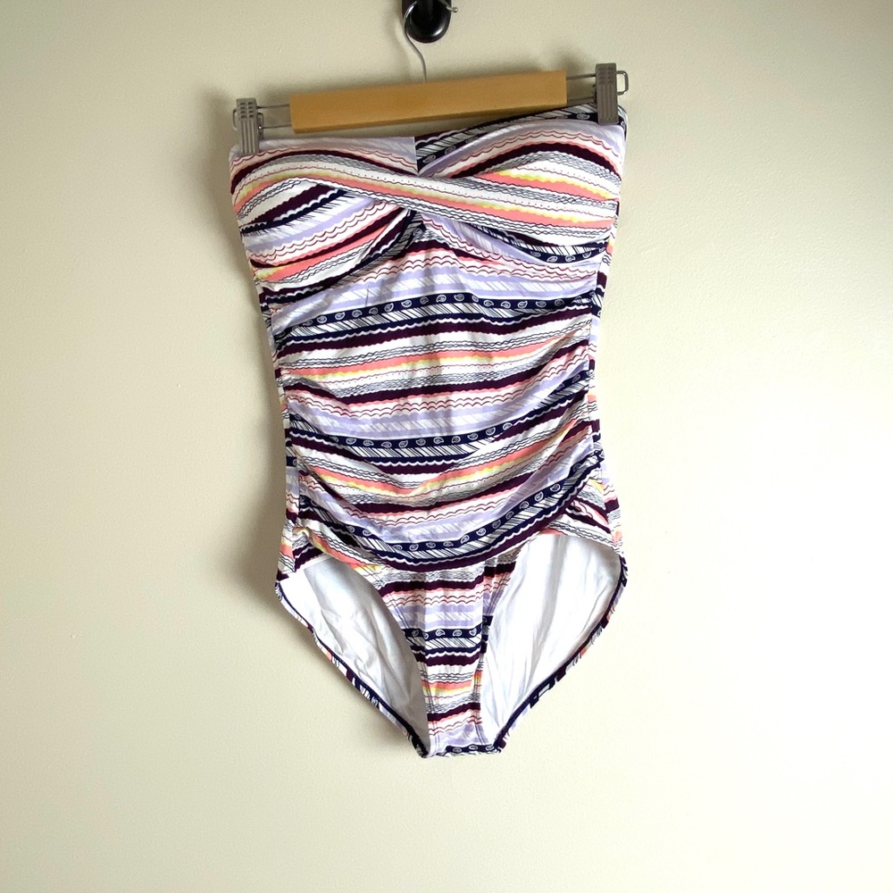 Anne Cole Twist-front Ruched OnePiece Swimsuit - Picture 3 of 9